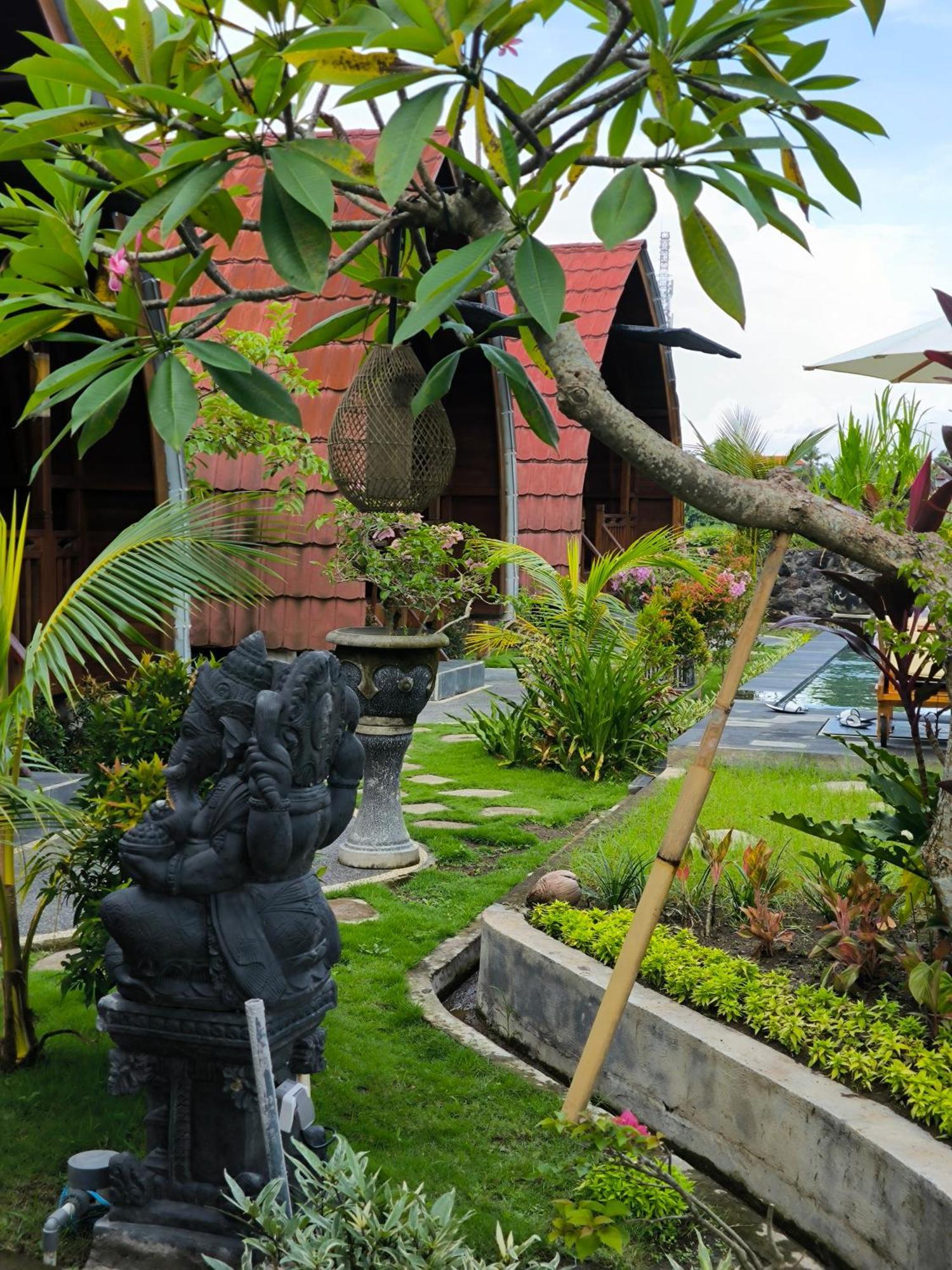 Eling Ubud Guesthouse Eksteriør billede